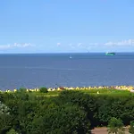 Panoramameerblicksuite Direkt Am Strand, Garage Wlan, Aufzug, Smarttv,Bettwaesche,Handtuecher, Netflix Uvm